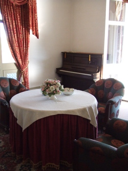 ピアノのある部屋.jpg